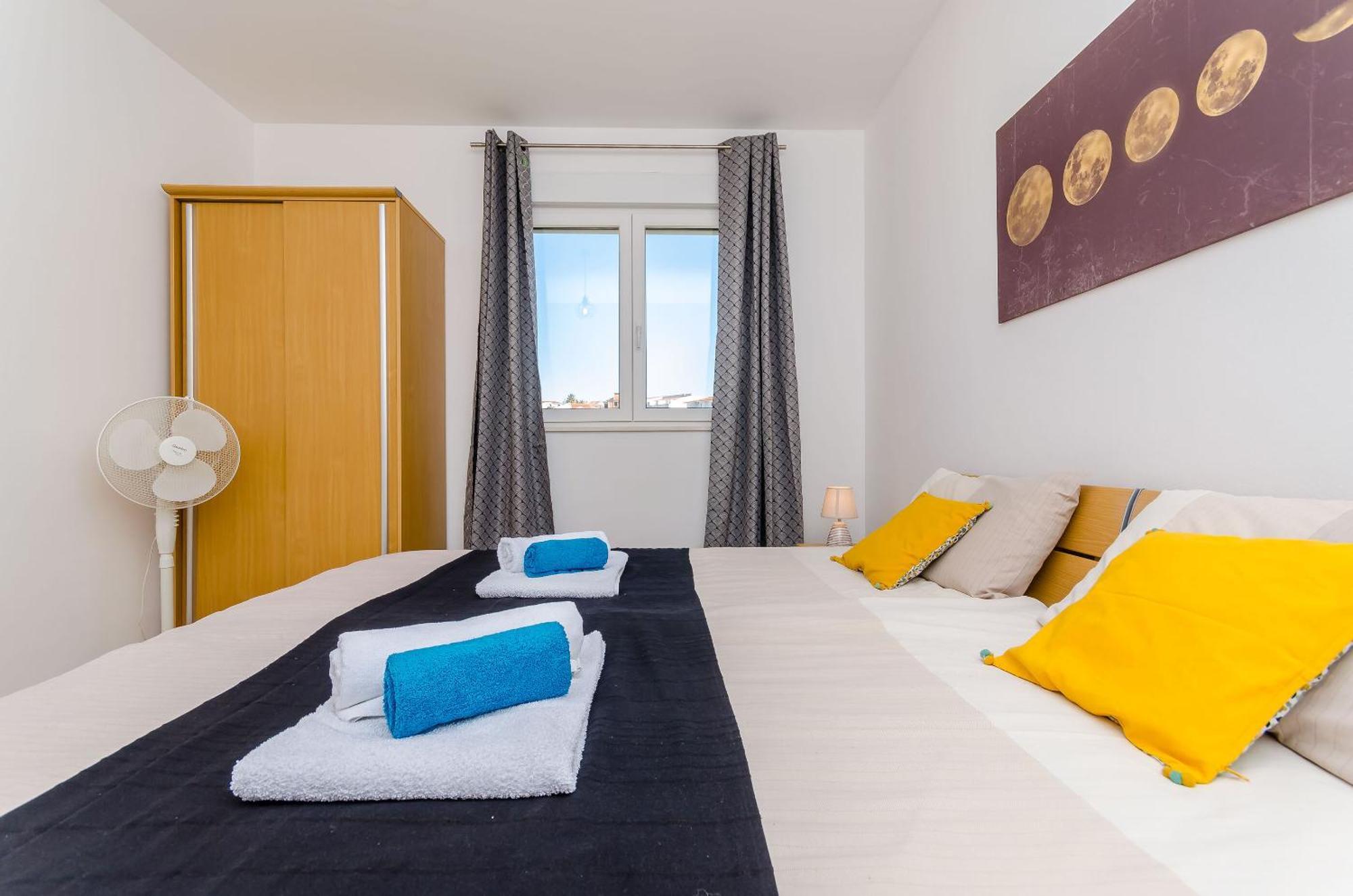 Apartment Mario Trogir Eksteriør billede
